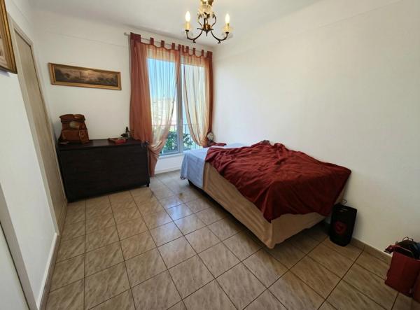 Appartement à vendre 3 pièces MARSEILLE 5EME ARRONDISSEMENT