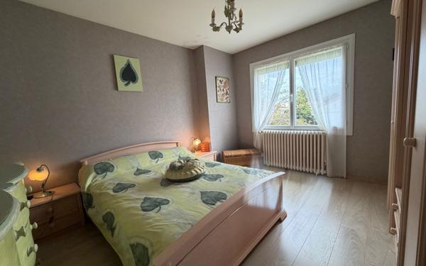 Maison à vendre    5 pièces •  Saint-Georges-de-Didonne