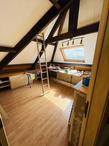 jolie maison d'habitation entièrement rénové avec un magnifique jardin