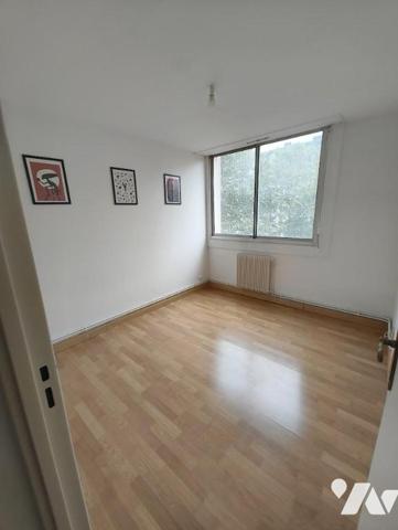 Appartement 2ème étage avec vue dégagée sans vis à vis