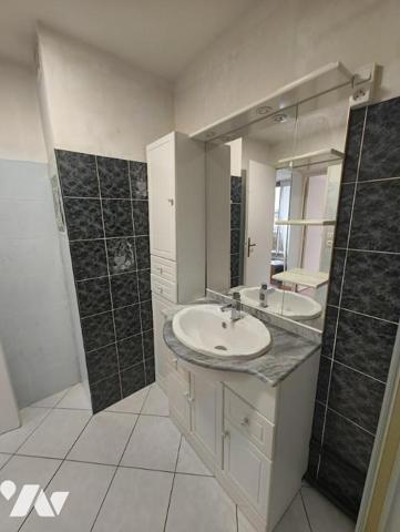 Appartement 2ème étage avec vue dégagée sans vis à vis