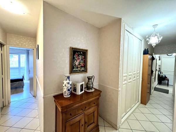 Sevran (93270) 4 Pièces avec balcons - futur métro et RER