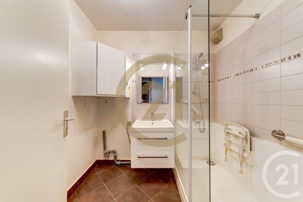 Appartement F4 à vendre  4 pièces - 85,75 m2 LYON - 69003