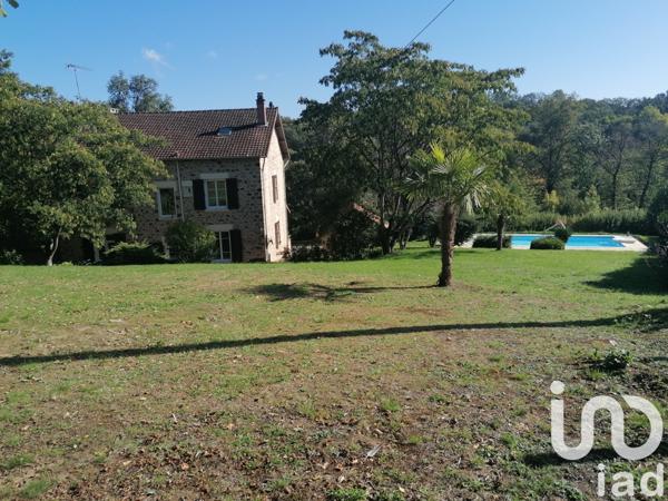 Maison à vendre 7 pièces 269 m² Saint-Priest-sous-Aixe