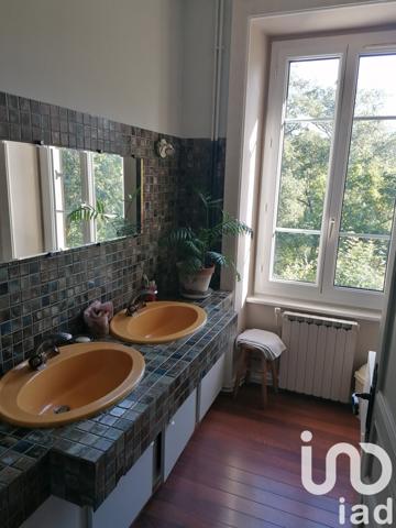 Maison à vendre 7 pièces 269 m² Saint-Priest-sous-Aixe