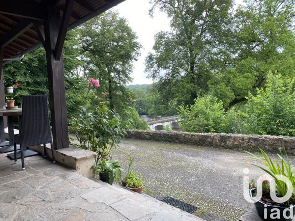 Maison à vendre 7 pièces 269 m² Saint-Priest-sous-Aixe