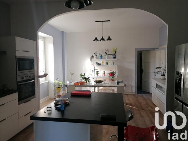 Maison à vendre 7 pièces 269 m² Saint-Priest-sous-Aixe