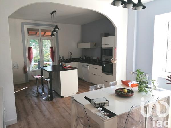 Maison à vendre 7 pièces 269 m² Saint-Priest-sous-Aixe