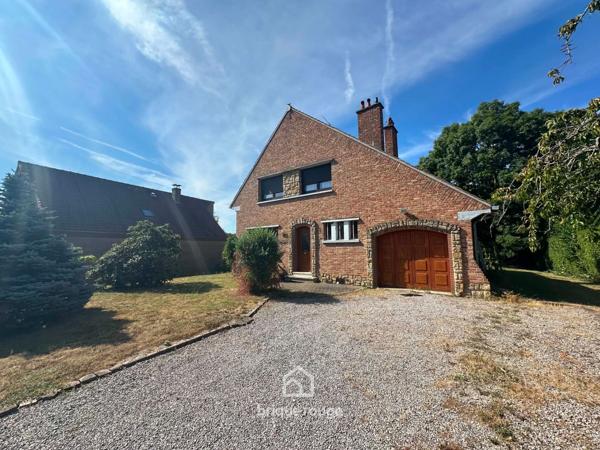 Individuelle bâtie sur plus de 1800m² constructible !