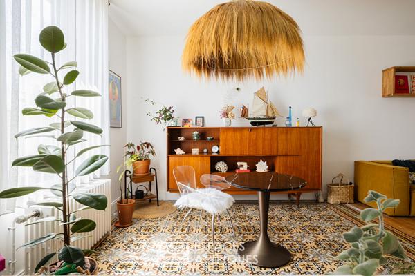 Alliance subtile entre cachet ancien et esprit bord de mer