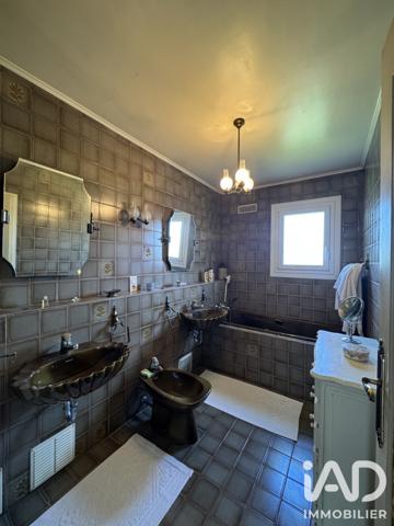 Maison à vendre 4 pièces 79 m² Bourges