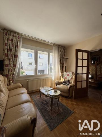 Maison à vendre 4 pièces 79 m² Bourges