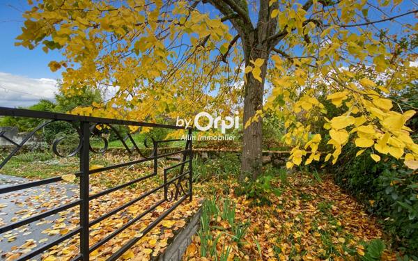 Maison à vendre    6 pièces • 137 m2 Montluçon