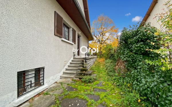 Maison à vendre    6 pièces • 137 m2 Montluçon