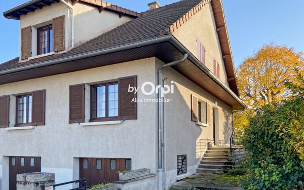 Maison à vendre    6 pièces • 137 m2 Montluçon