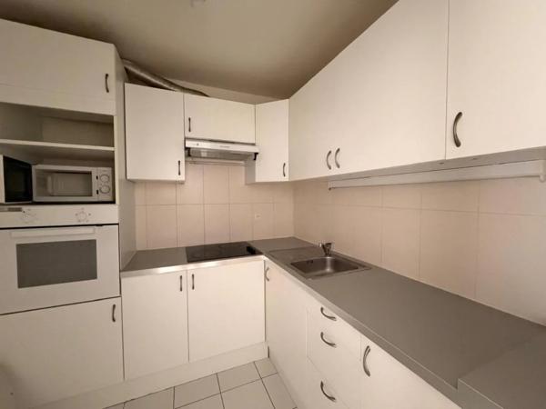 Appartement à louer à Courbevoie (92400)