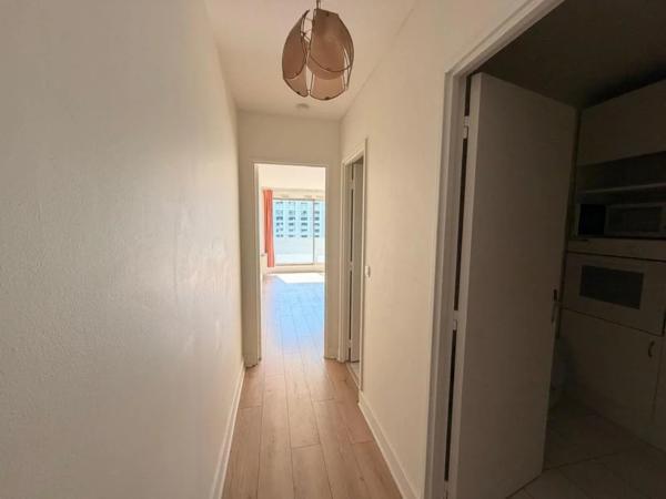 Appartement à louer à Courbevoie (92400)