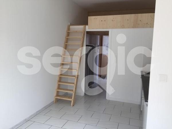 Location 1 Pieces 18 59130 Lambersart 07 0766 01 0001