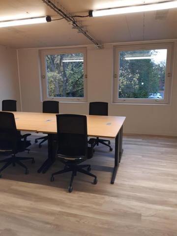 Location Bureau 242 77185 Lognes 834969