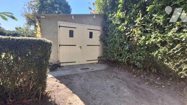 Maison à Vendre à Occagnes (61200) disposant d'une surface habitable d'environ 147,33 m² . Elle...