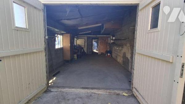 Maison à Vendre à Occagnes (61200) disposant d'une surface habitable d'environ 147,33 m² . Elle...