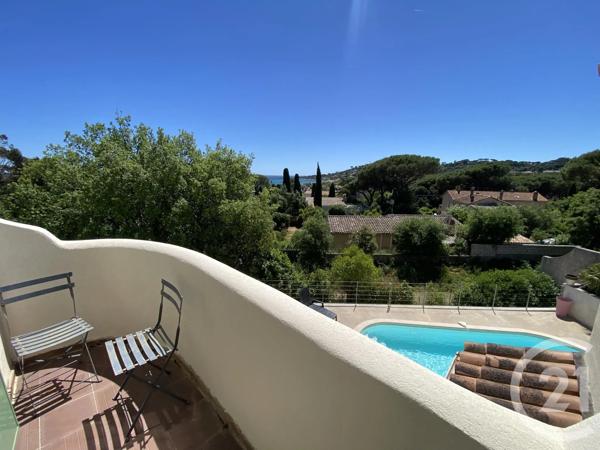 Maison à vendre  6 pièces - 116 m 2   STE MAXIME  - 83