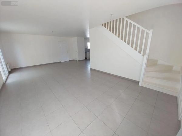 Location - Maison Vitré 35500 5 pièces 108 m 2 600 m 2