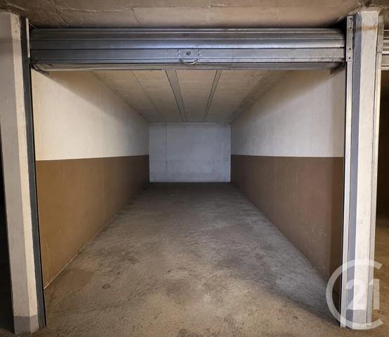 Parking à vendre  11,48 m 2   NICE  - 06