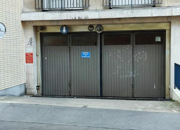 Stationnement à louer  •  Paris 13