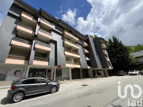 Appartement 2 pièces de 51 m² à Ax-les-Thermes (09110)