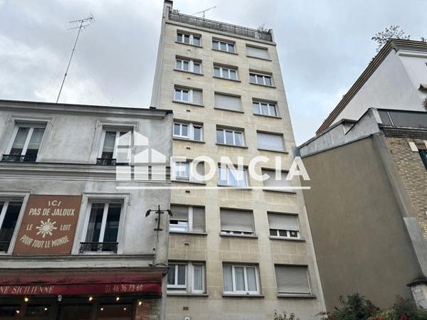 Location Appartement 2 pièces 53.02 m² - 51 RUE ORFILA Paris 75020