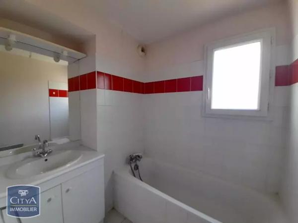 Appartement à louer 3 pièces 64.5m²