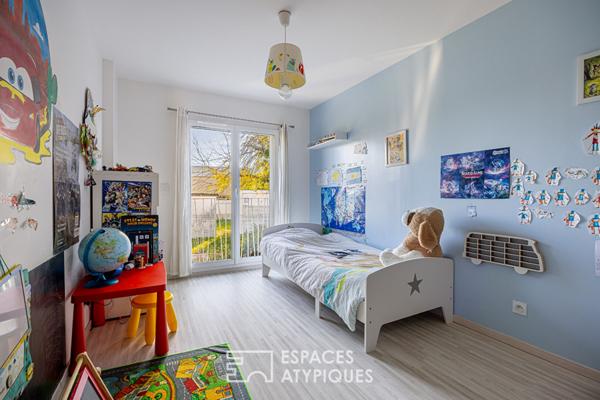 Maison en duplex avec terrasse et garage