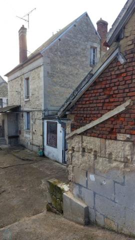 Fermette à rénover et terrain à bâtir