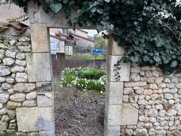 Maison à vendre |  Blanzac-Porcheresse |  4 pièces | 80 m²