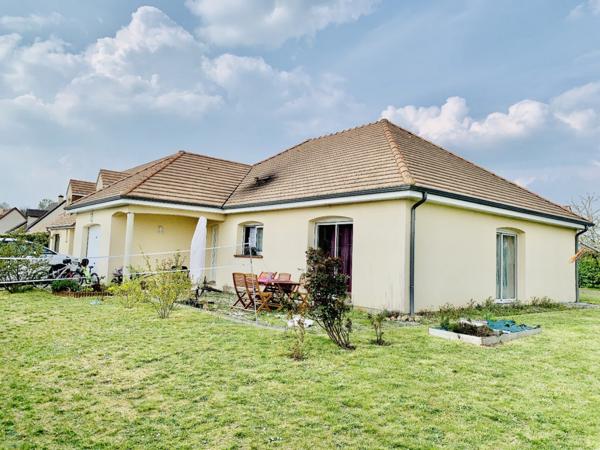 St Michel plein pied de 116 m2 sur 690 m2 de terrain