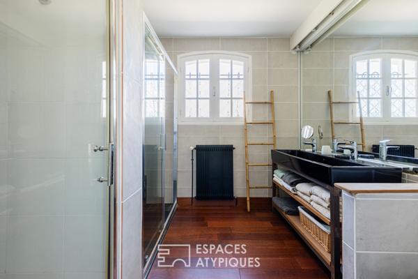 Maison lumineuse nichée dans un écrin de verdure entre plages et campagne