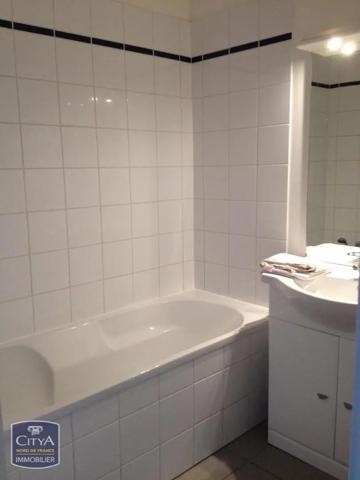 Appartement à louer 2 pièces 39.71m² Saint-Omer (62500)