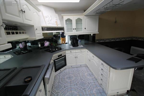 Maison à vendre à Pont-de-l'Arche dans l'Eure (27340), ref : 27063-957783