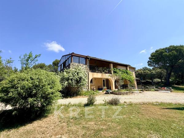 A proximité de l'Isle sur la Sorgue - Grande maison familiale - Vue dégagée - Piscine