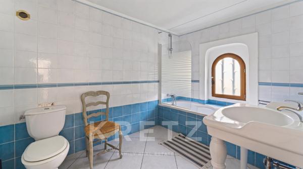 A proximité de l'Isle sur la Sorgue - Grande maison familiale - Vue dégagée - Piscine