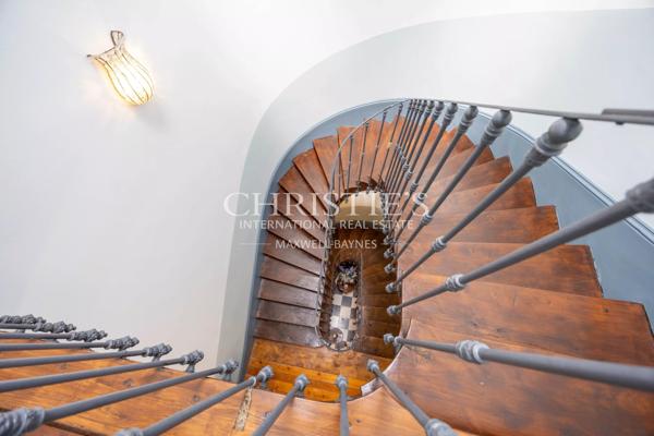 Le Domaine du Paon, avec trois cottages et des vues sur la vallée incomparables