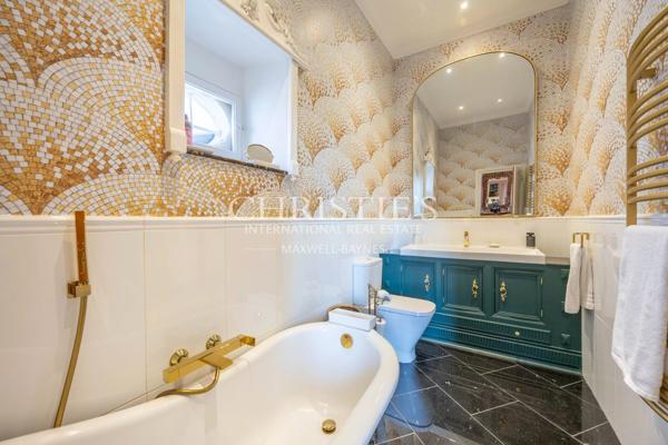 Le Domaine du Paon, avec trois cottages et des vues sur la vallée incomparables