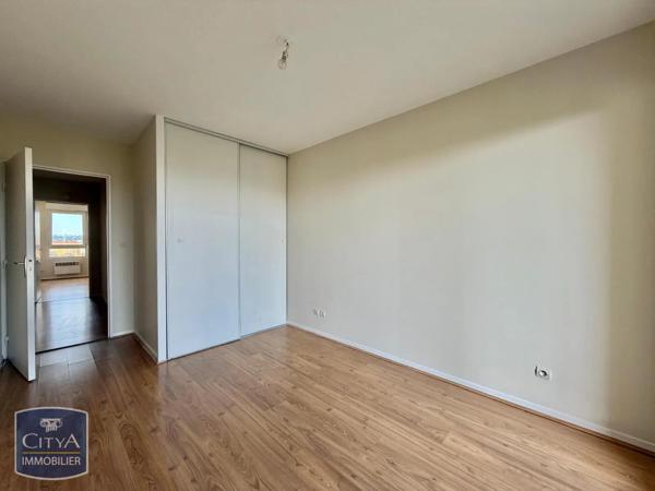 Appartement à louer 4 pièces 89.33m² Villeurbanne (69100)