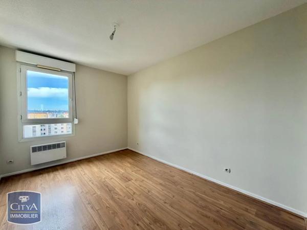 Appartement à louer 4 pièces 89.33m² Villeurbanne (69100)