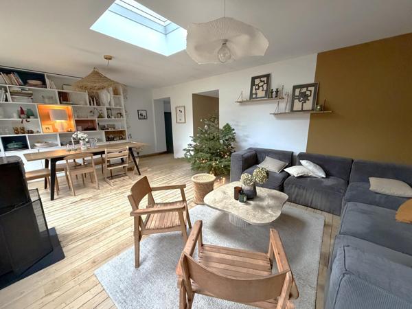 Maison à WAMBRECHIES, 59118 - 6 pièces 130m²