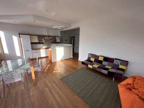 Charme et élégance au rendez-vous pour ce bel appartement familial !