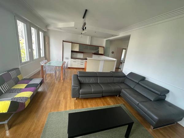 Charme et élégance au rendez-vous pour ce bel appartement familial !