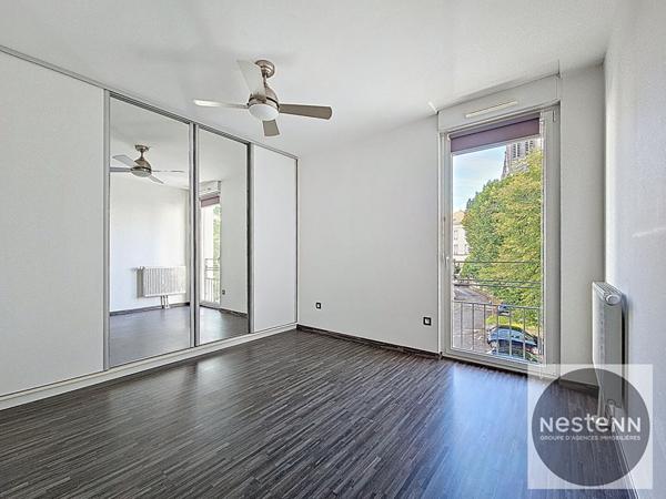 Dernier étage avec terrasse plein sud - Appartement rare à Nancy, quartier Artem