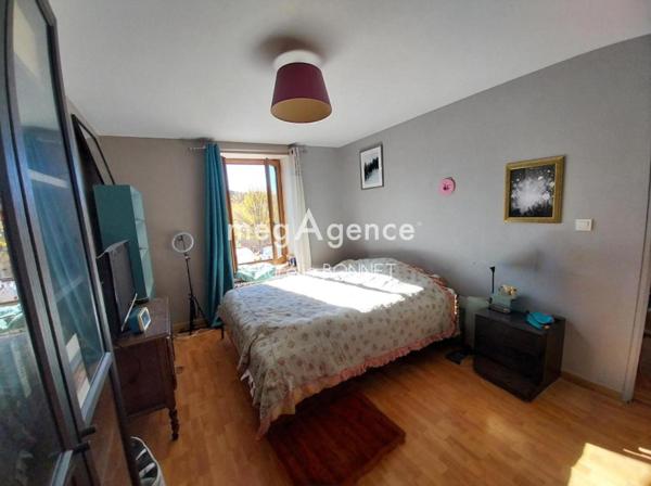 Maison à SUGERES, 63490 - 5 pièces 120m²